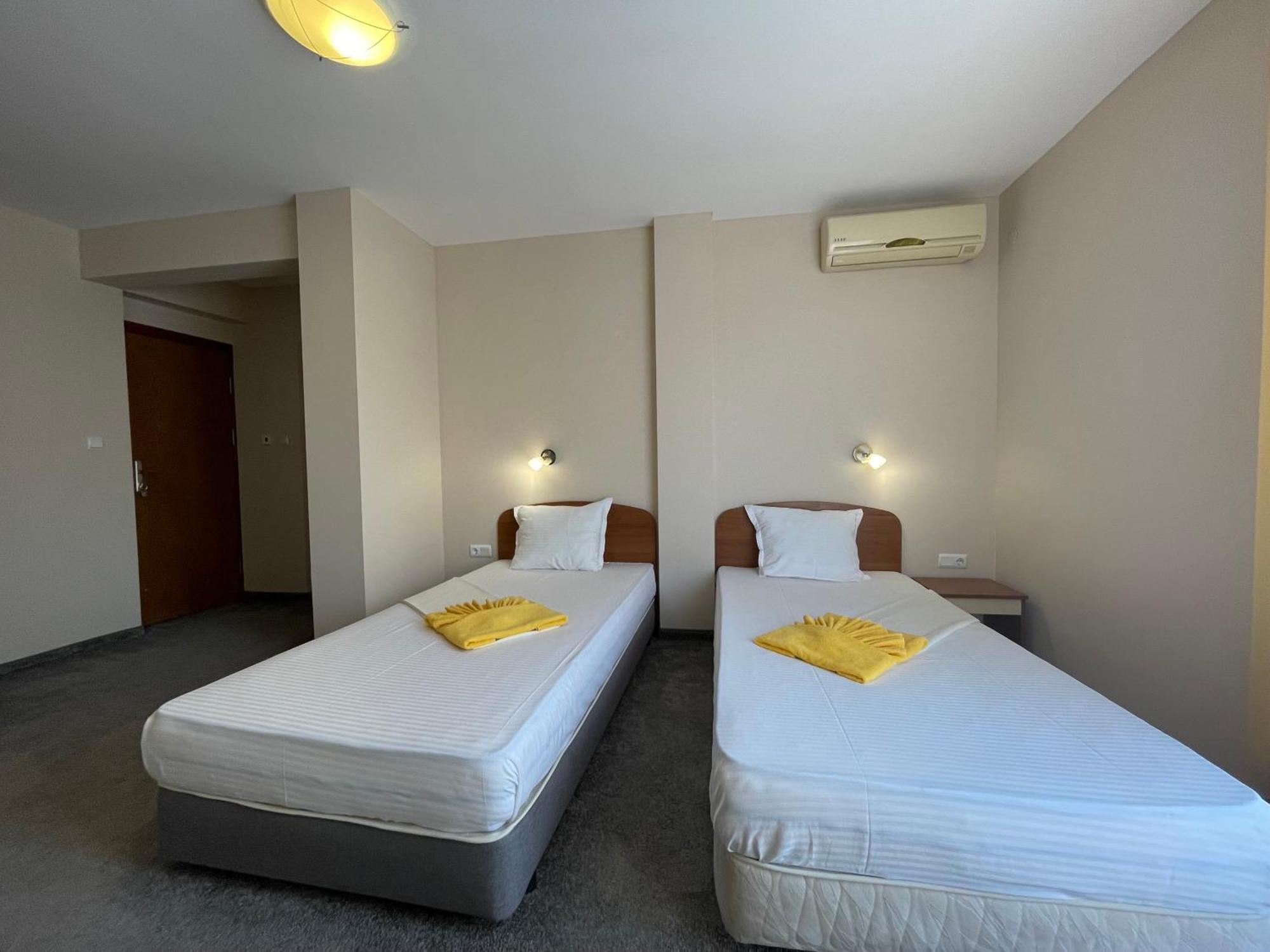 سوزوبول Alatoni Beach Hotel المظهر الخارجي الصورة