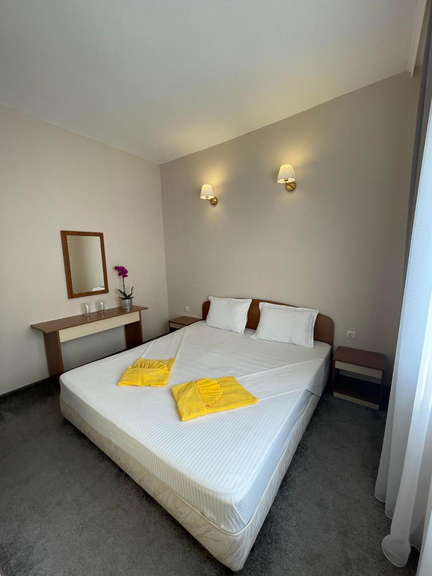 سوزوبول Alatoni Beach Hotel المظهر الخارجي الصورة